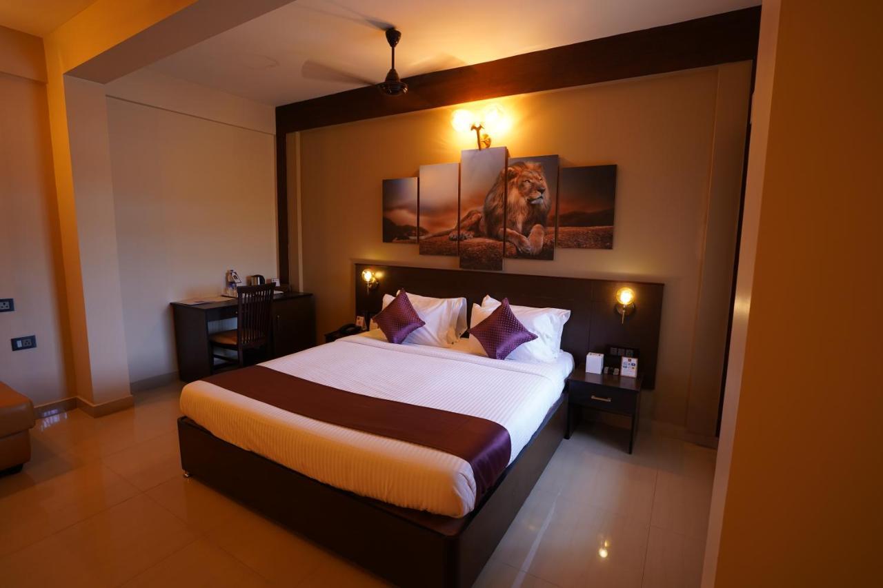 Neyyar Residency Ξενοδοχείο Neyyattinkara Εξωτερικό φωτογραφία